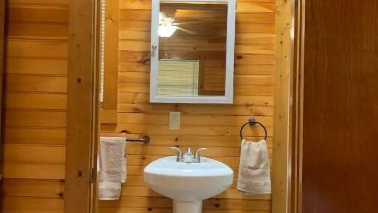 Photo of Others in Perkinston