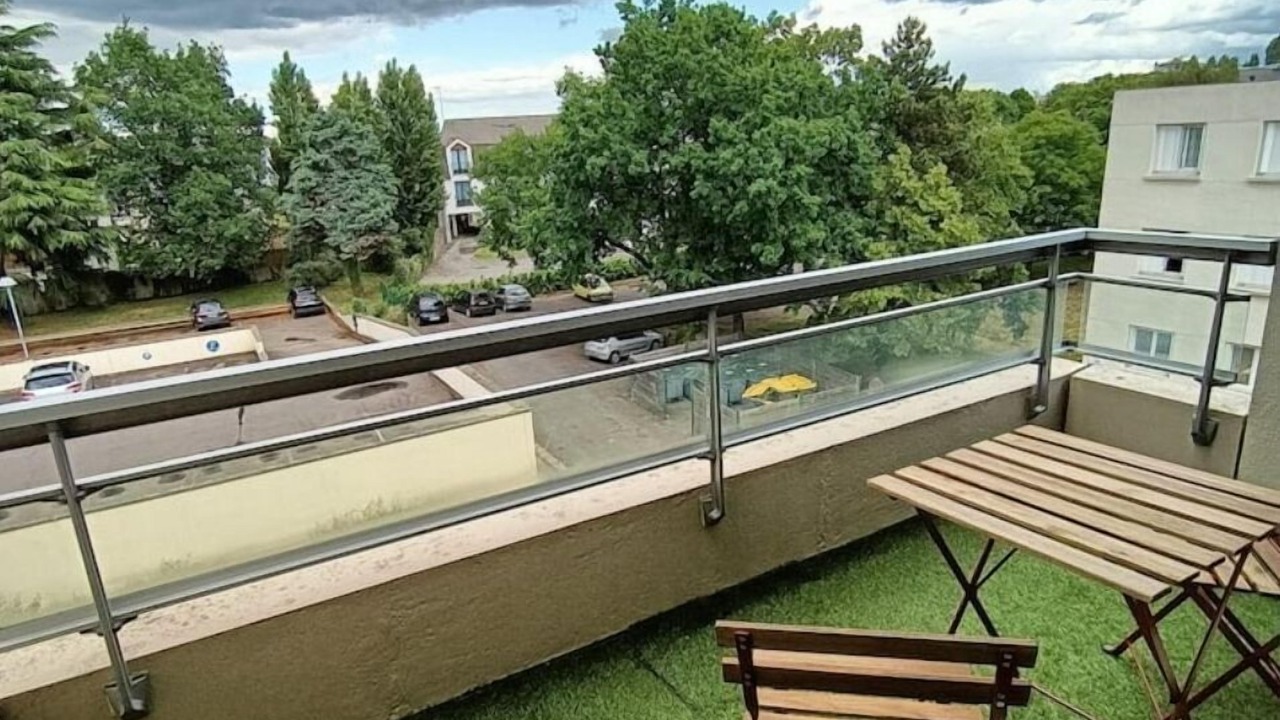 Photo of Outdoor in Saint-Jacques-de-la-Lande