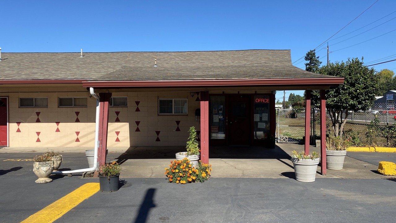 Photo of Outdoor in Woodburn