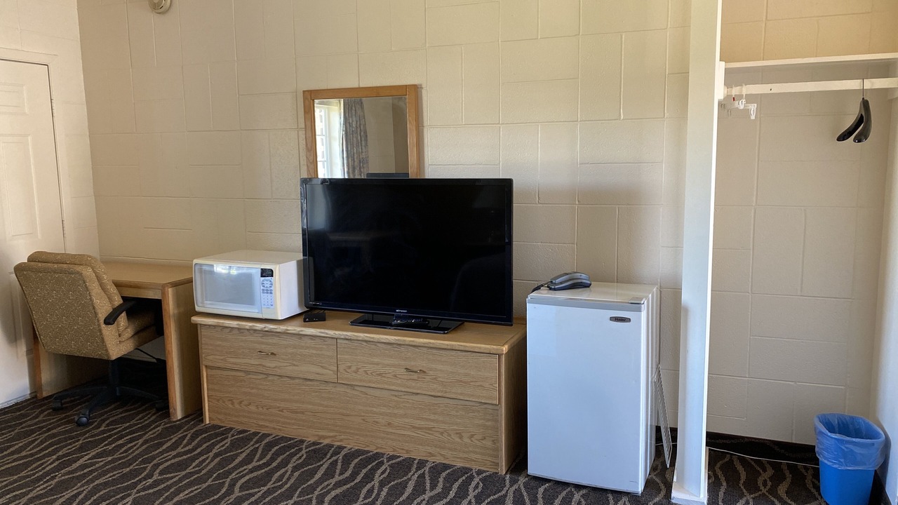 Photo of Bedroom in Woodburn