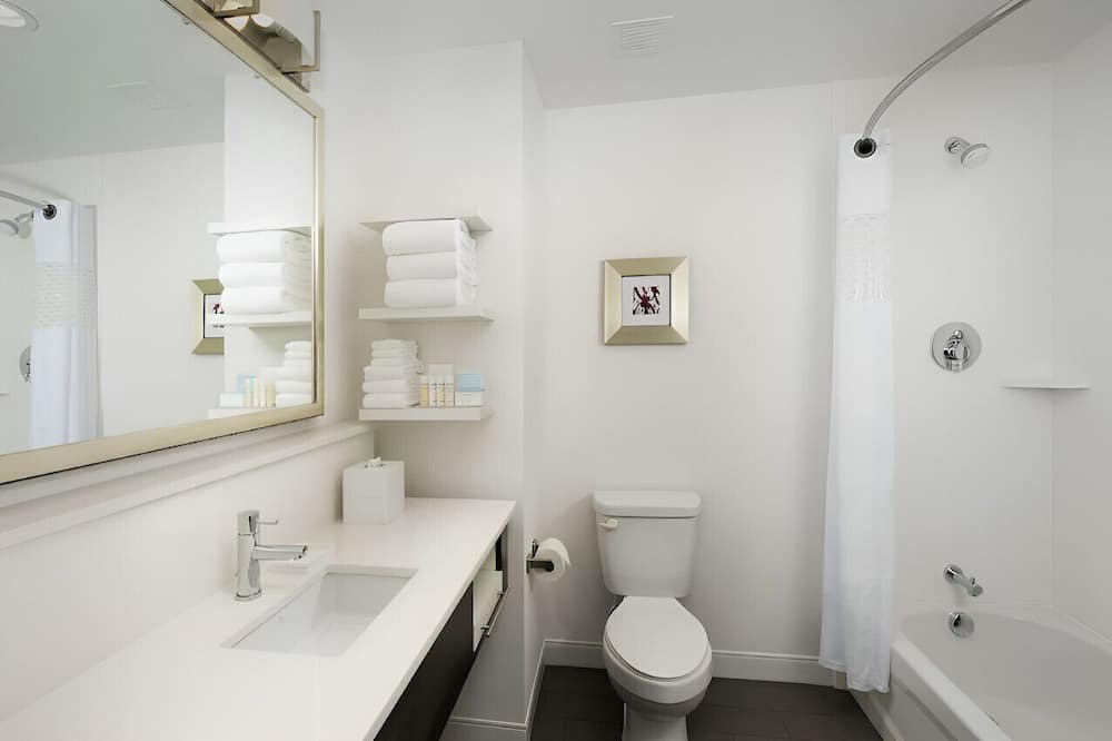 Photo of Bathroom in Hattiesburg
