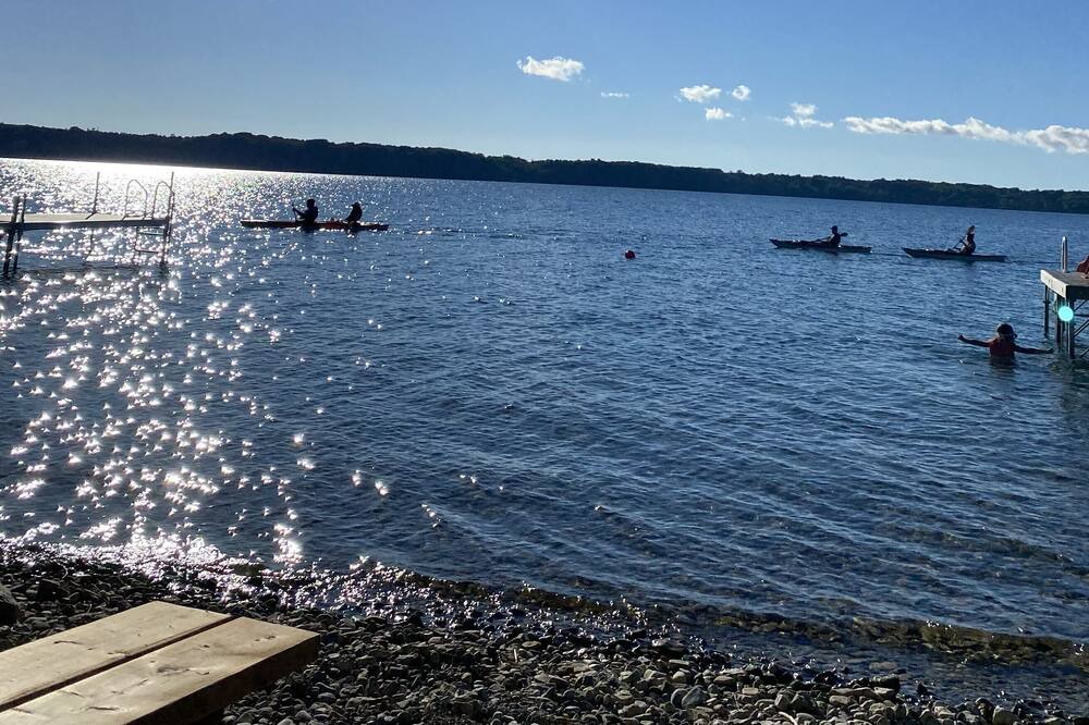 Photo of Others in Colpoys Bay
