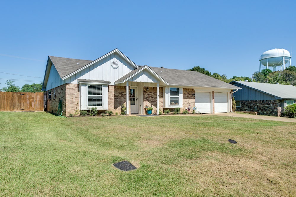 Photo of Outdoor in Wake Village
