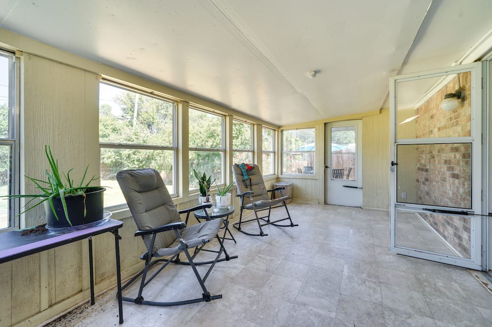Photo of Outdoor in Wake Village