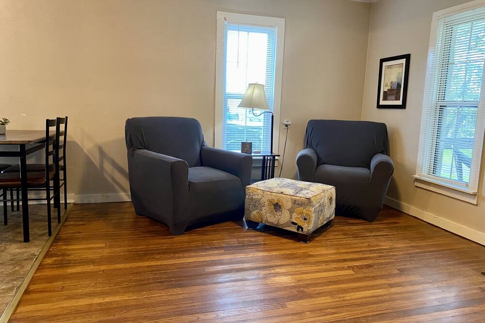 Photo of Livingroom in Lindale