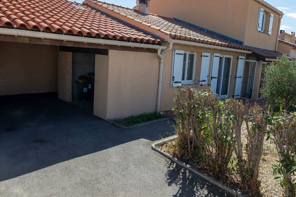 Photo of Outdoor in Saint-Esteve