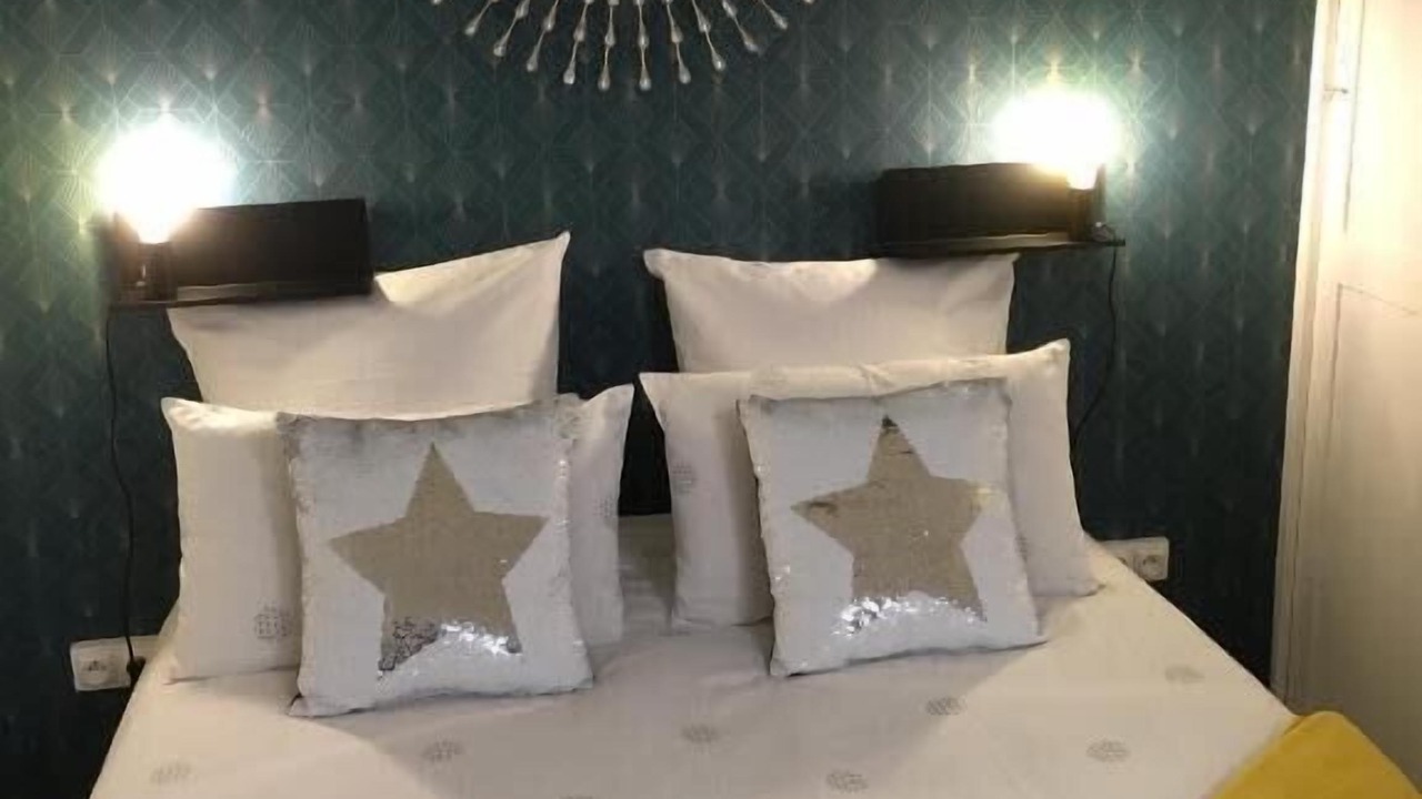 Photo of Others in La Real