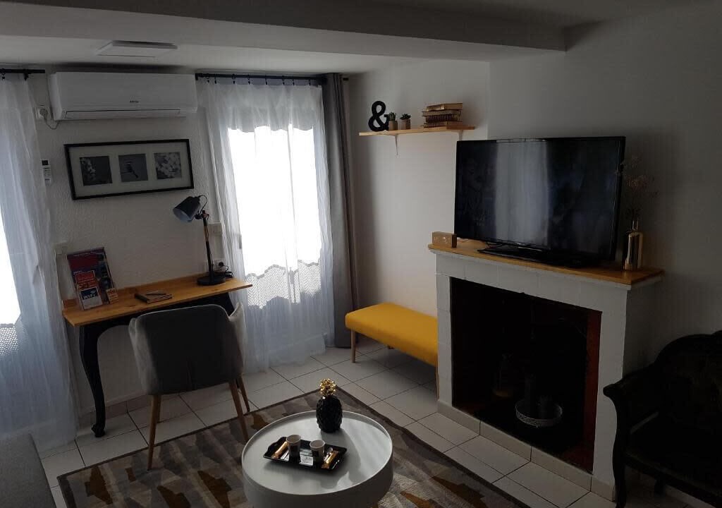 Photo of Others in La Real