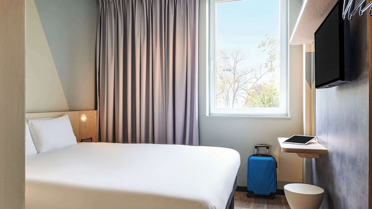 Photo of Bedroom in Labege