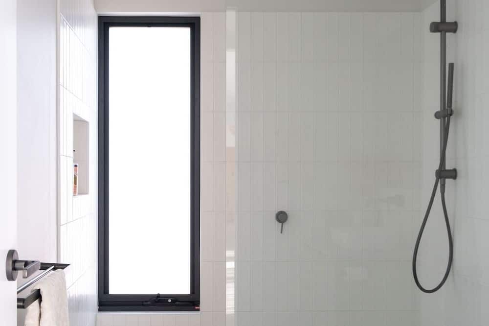 Photo of Bathroom in Forrest