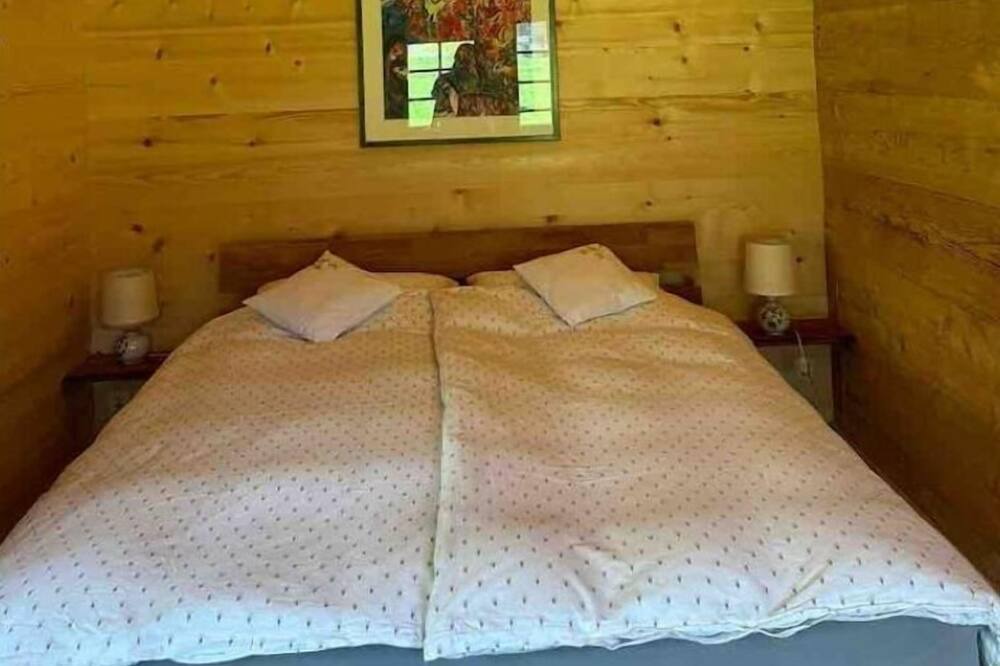 Photo of Bedroom in Kandersteg