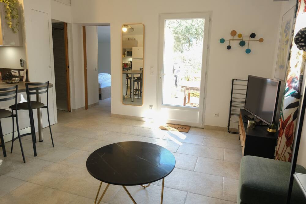 Photo of Livingroom in Aubais