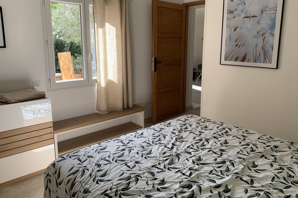 Photo of Bedroom in Aubais