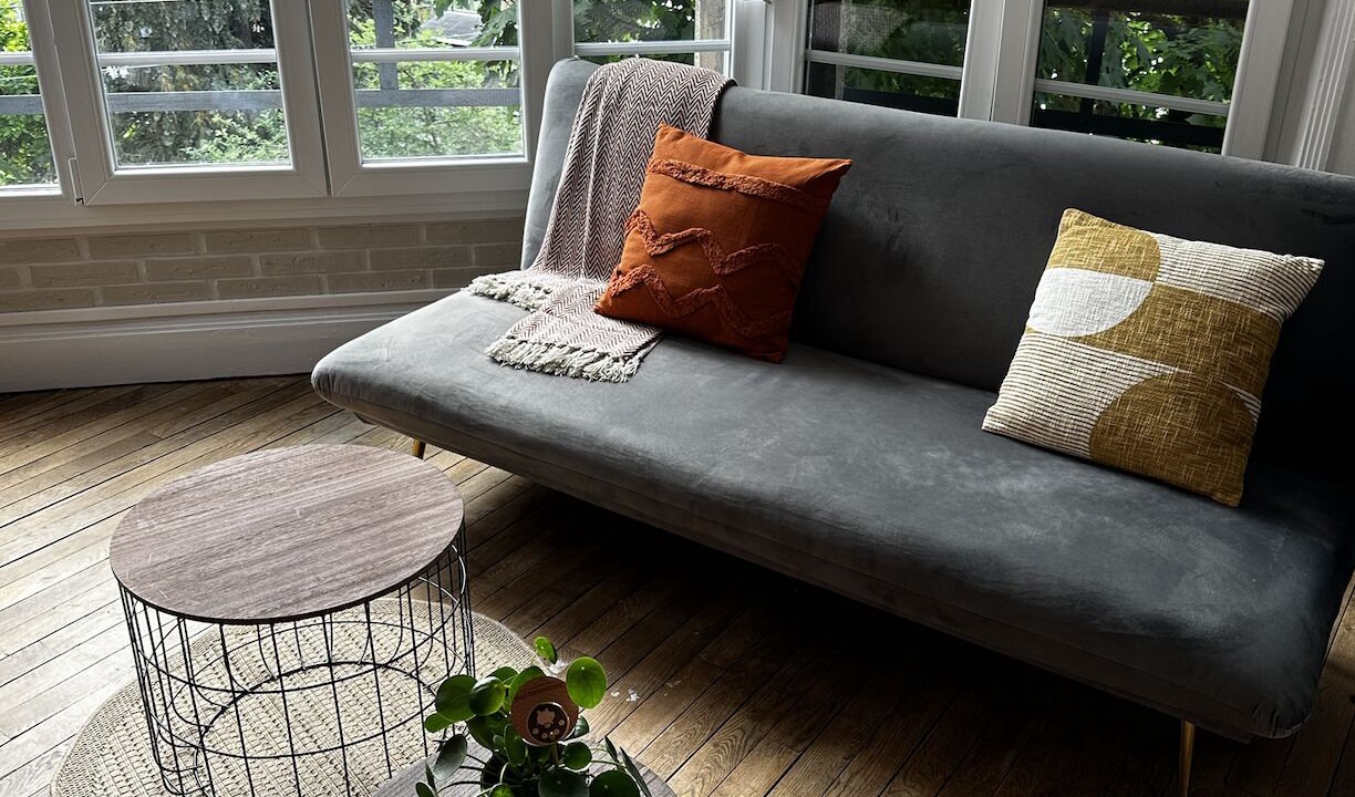 Photo of Livingroom in Charleville-Mezieres