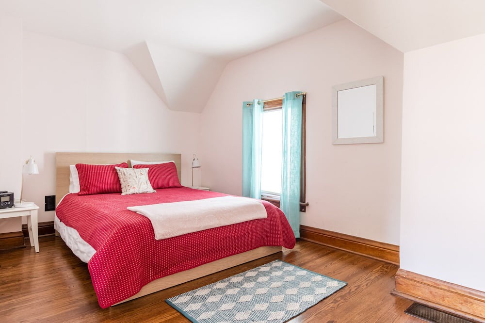 Photo of Bedroom in Fallsview