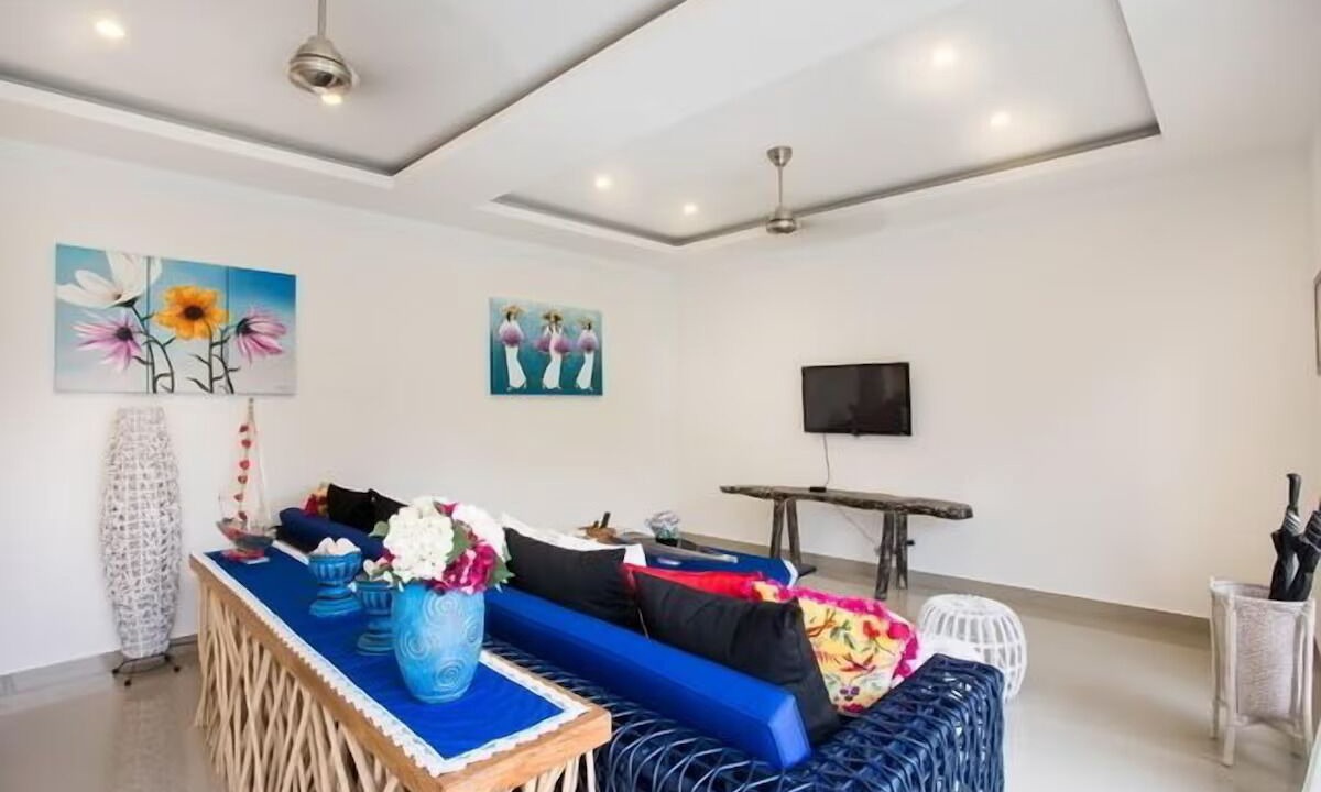 Photo of Others in Keolu Hills