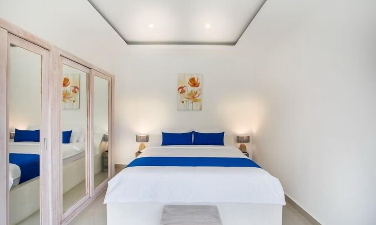 Photo of Others in Keolu Hills