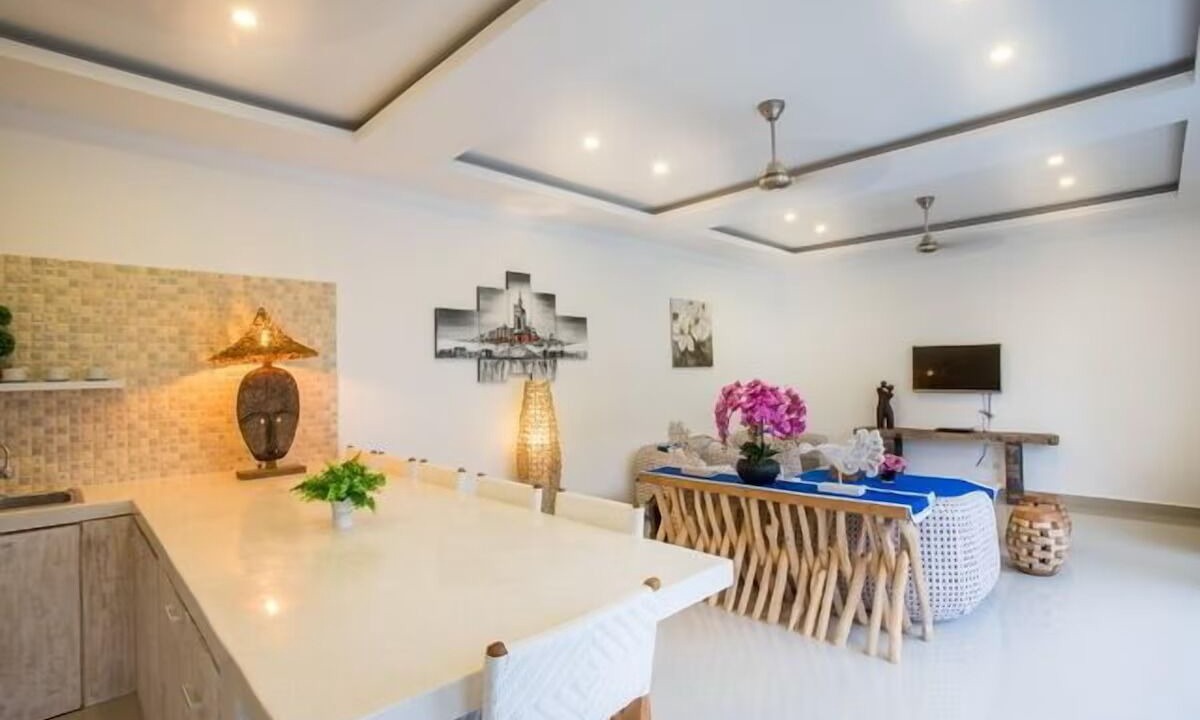 Photo of Kitchen in Keolu Hills