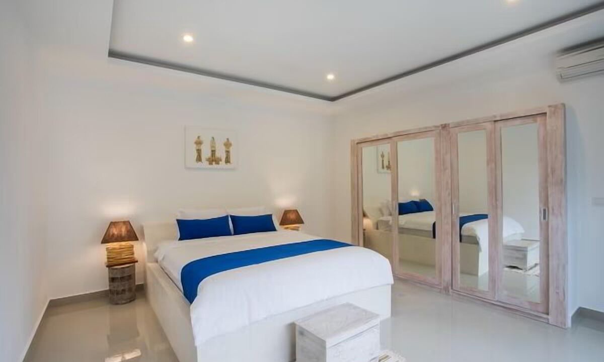 Photo of Others in Keolu Hills