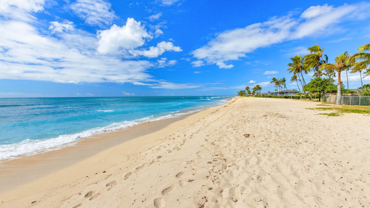 Photo of Others in Ewa