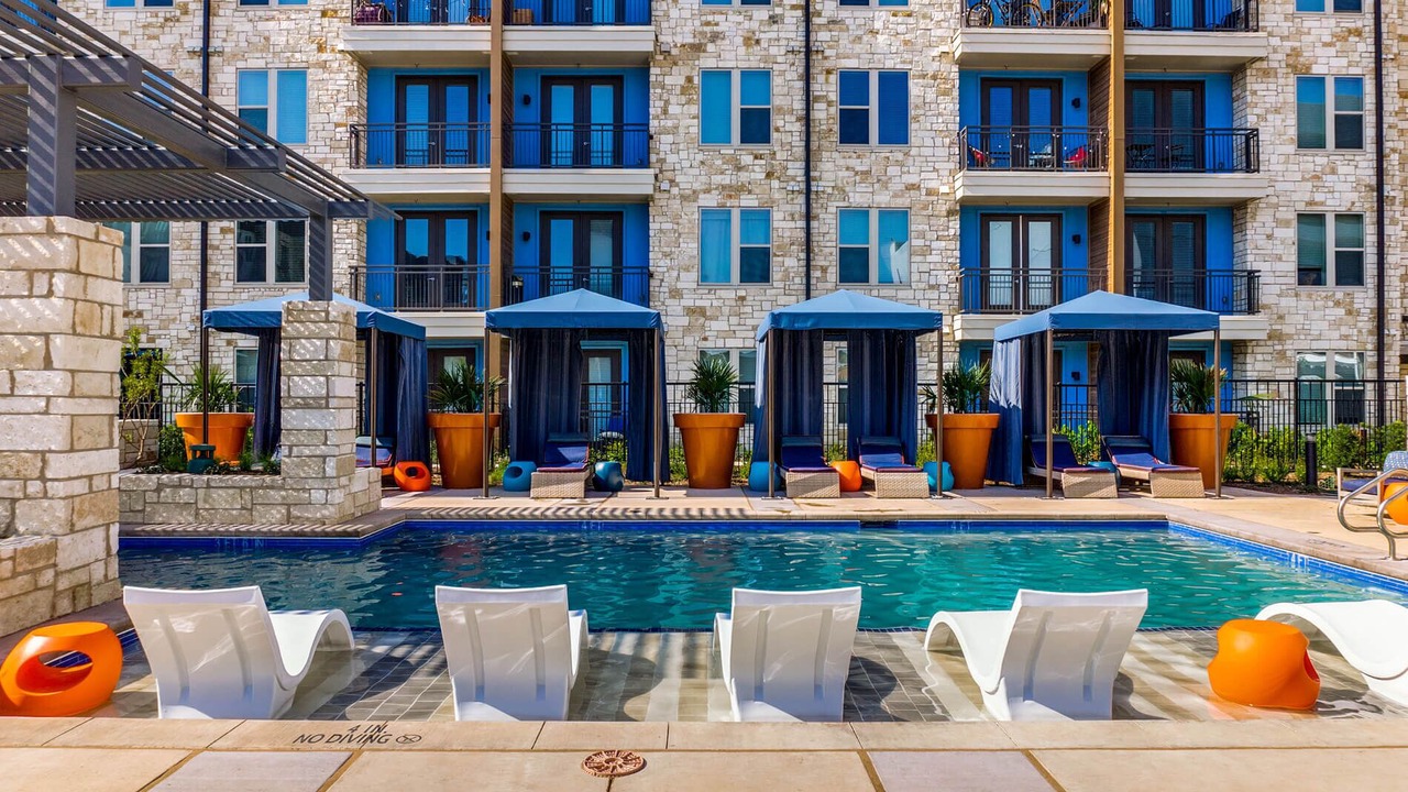 Photo of Outdoor in Addison