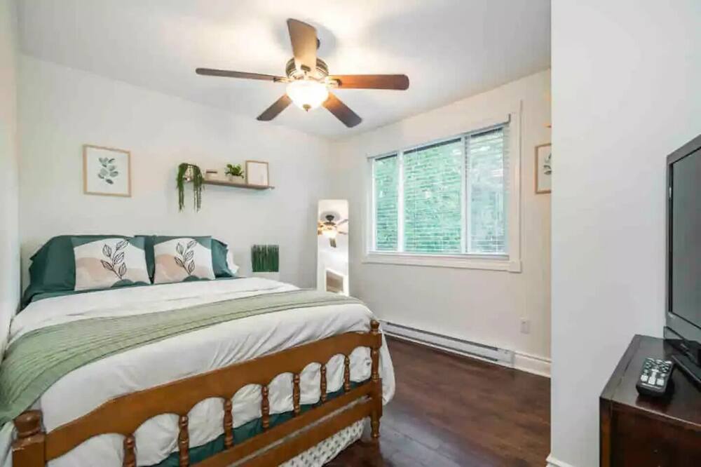 Photo of Bedroom in Severn Bridge