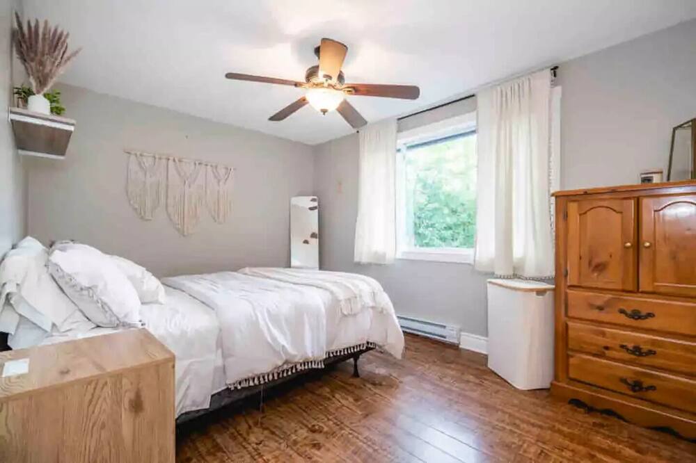 Photo of Bedroom in Severn Bridge