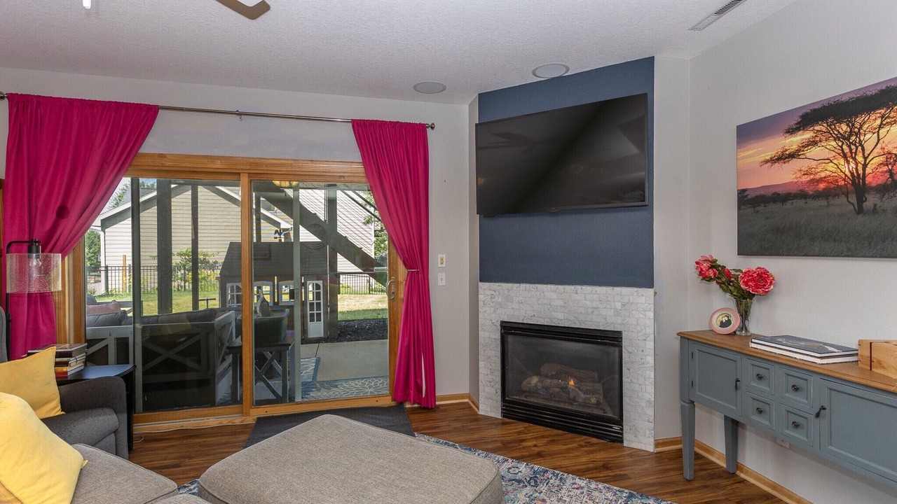 Photo of Livingroom in Waukee