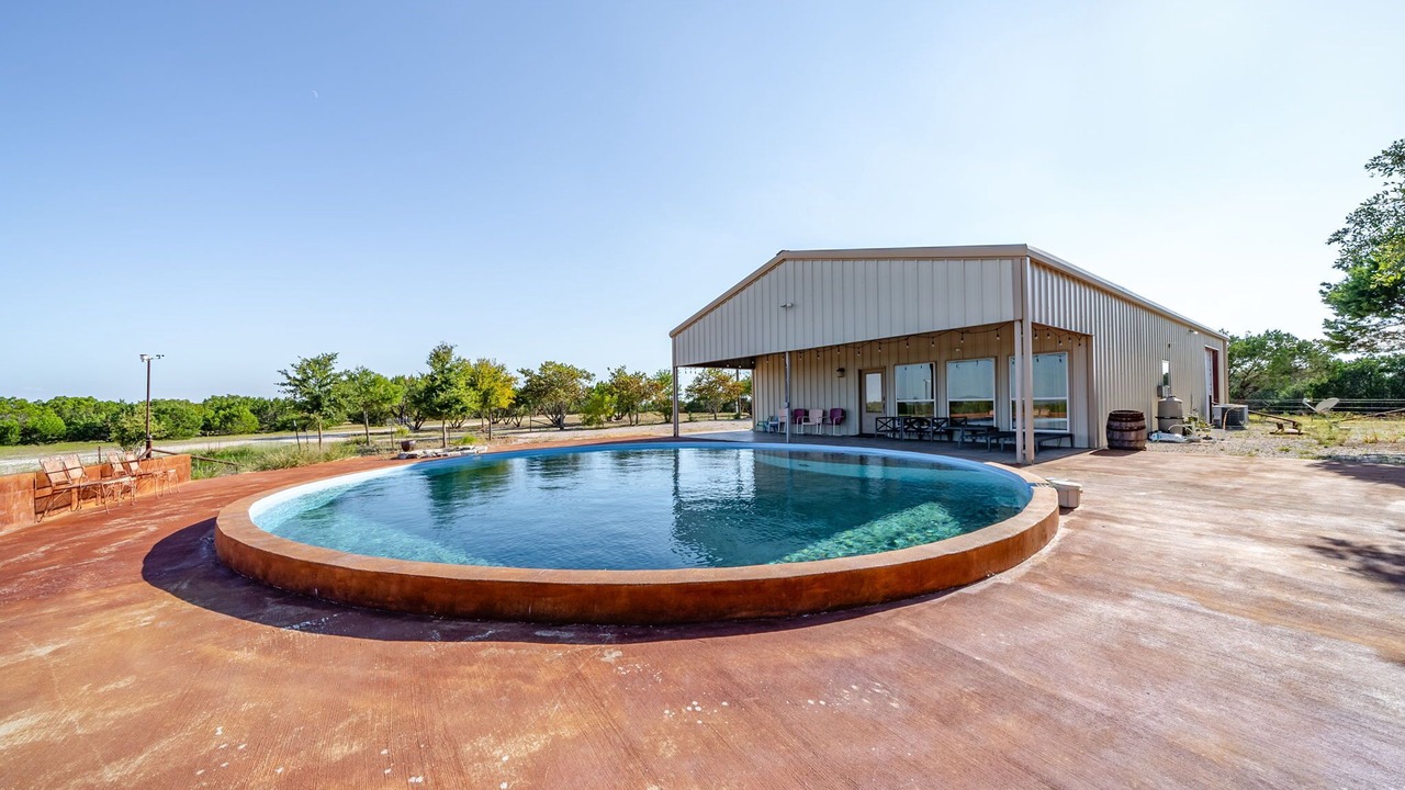 Photo of Outdoor in Burnet