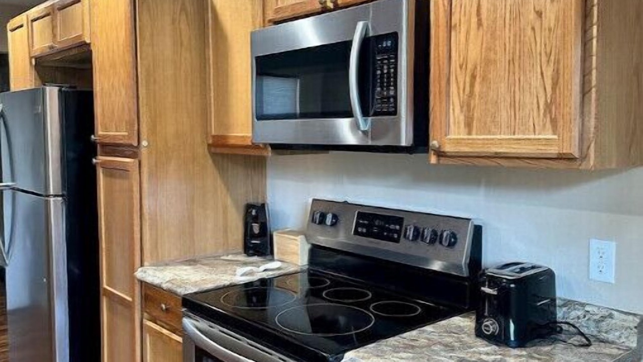 Photo of Kitchen in Pryor