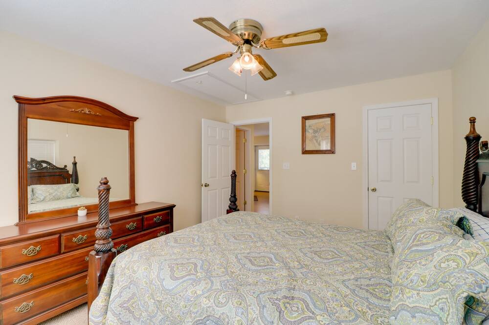 Photo of Bedroom in Higden
