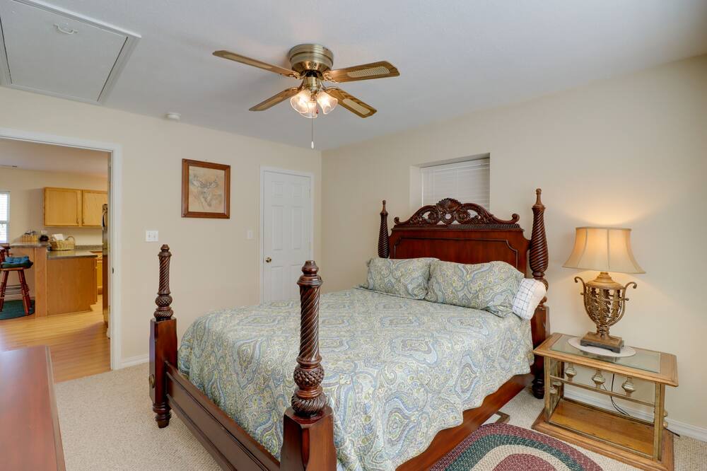 Photo of Bedroom in Higden