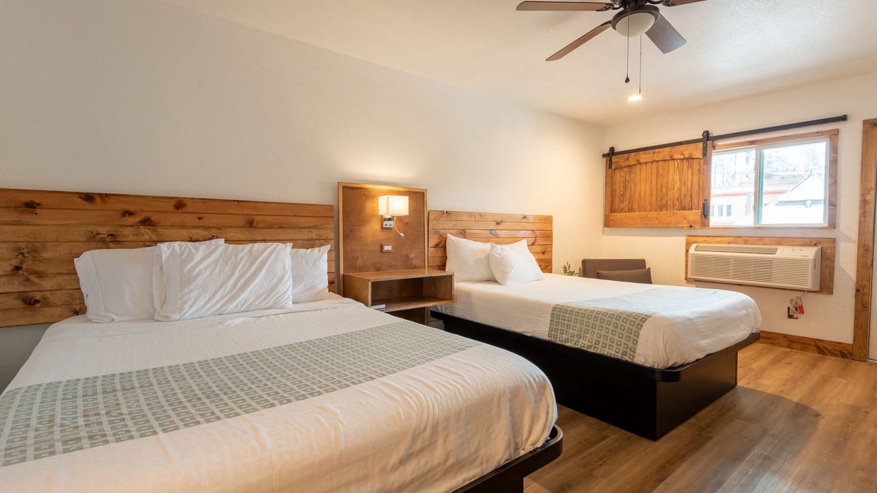 Photo of Bedroom in Hot Springs