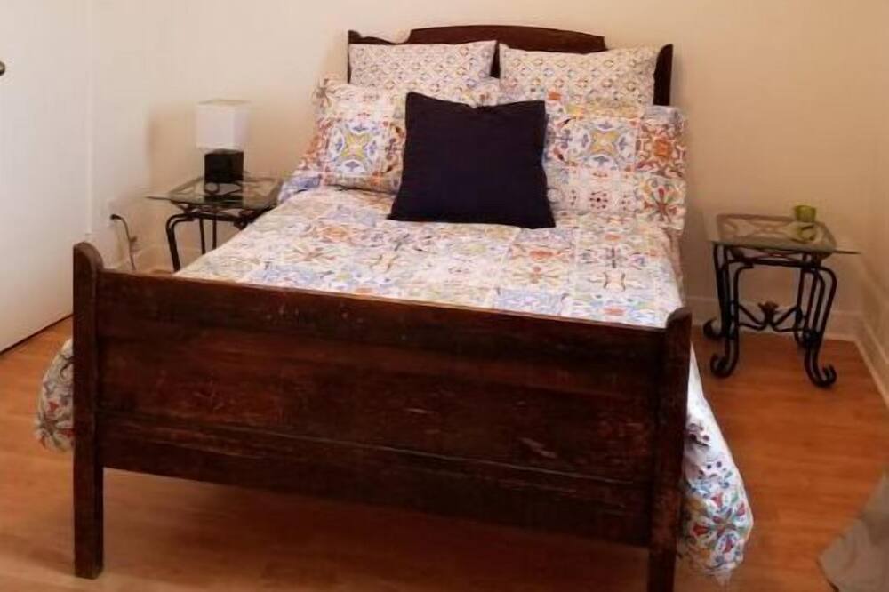 Photo of Bedroom in Chicoutimi