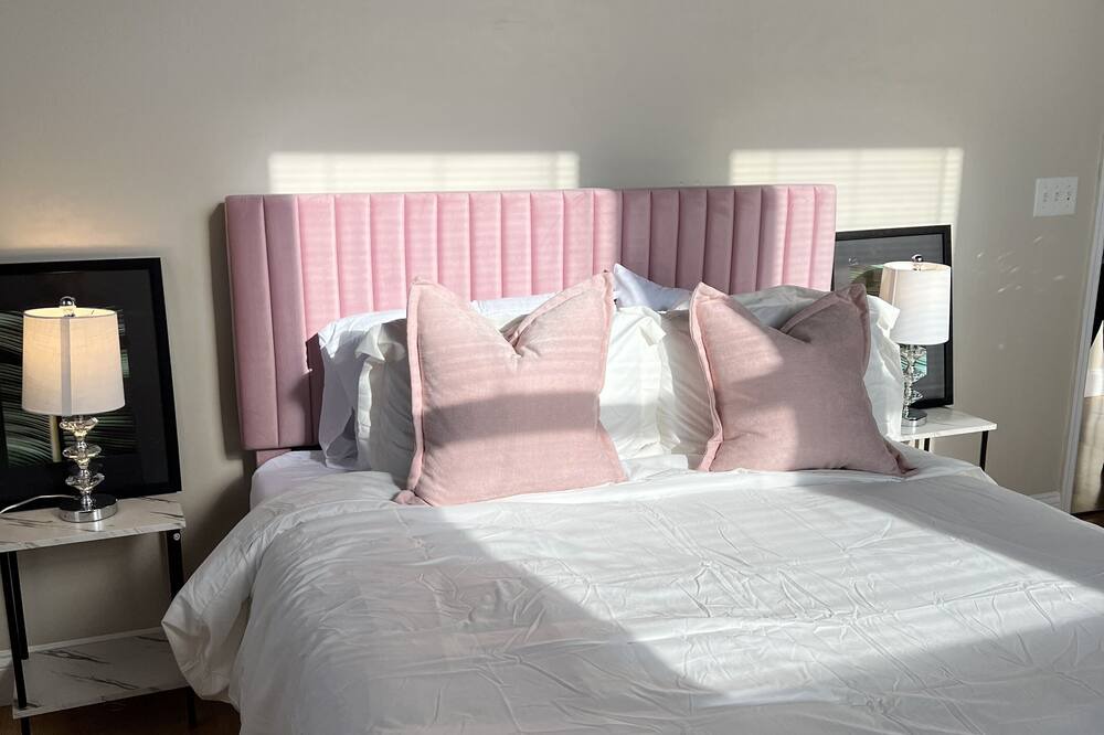 Photo of Bedroom in Ferguson