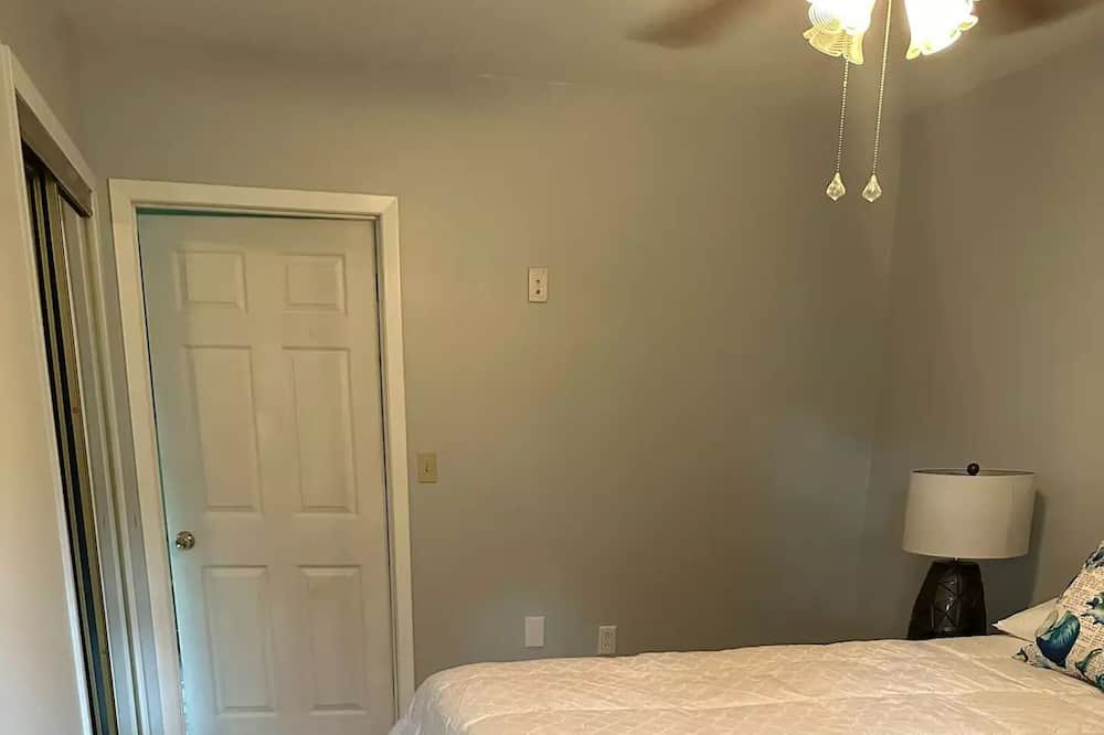 Photo of Bedroom in Hillsborough
