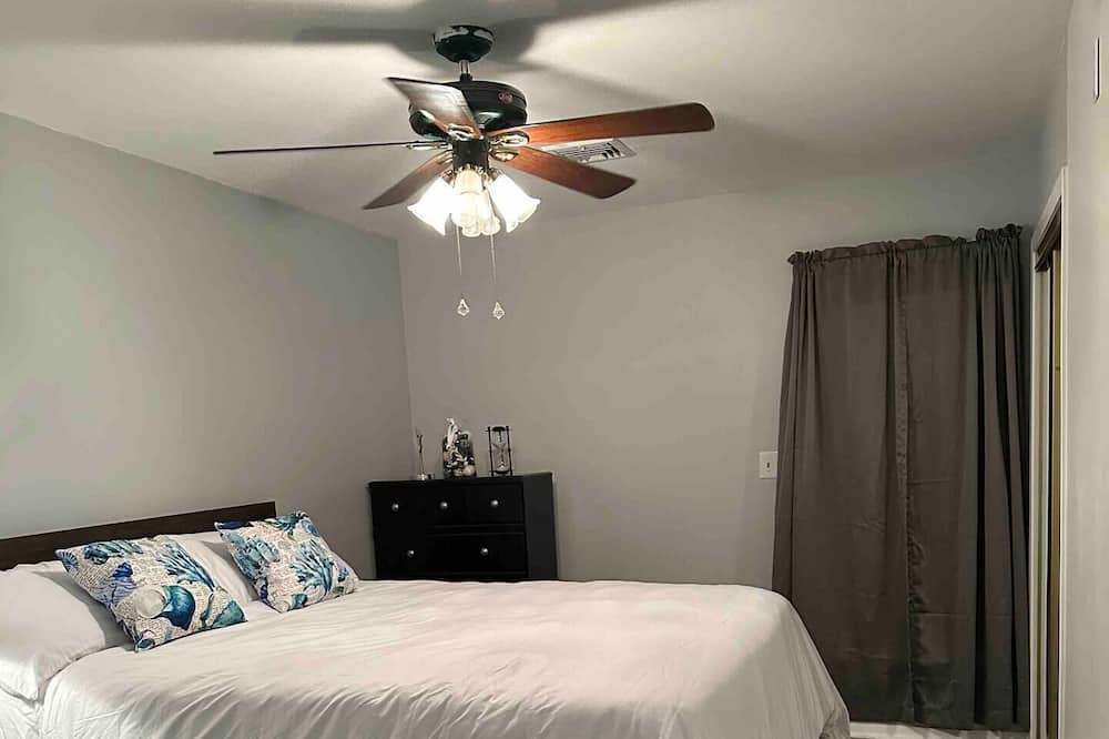 Photo of Bedroom in Hillsborough