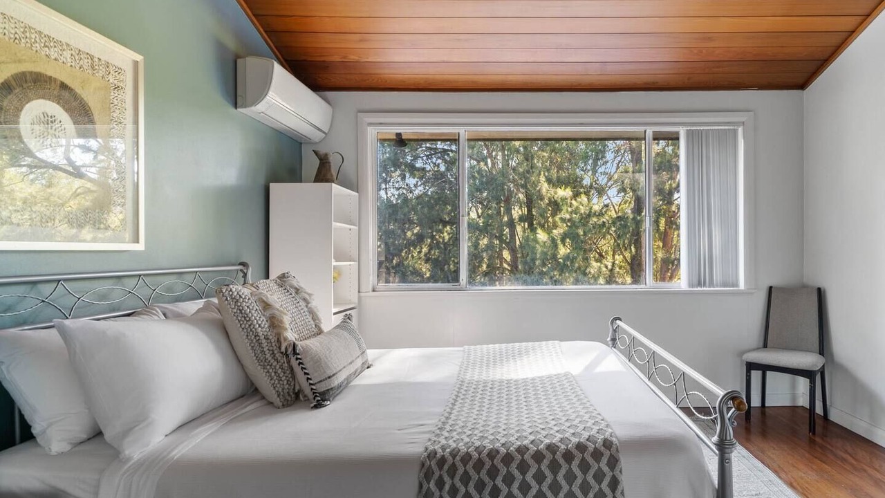 Photo of Others in Annandale