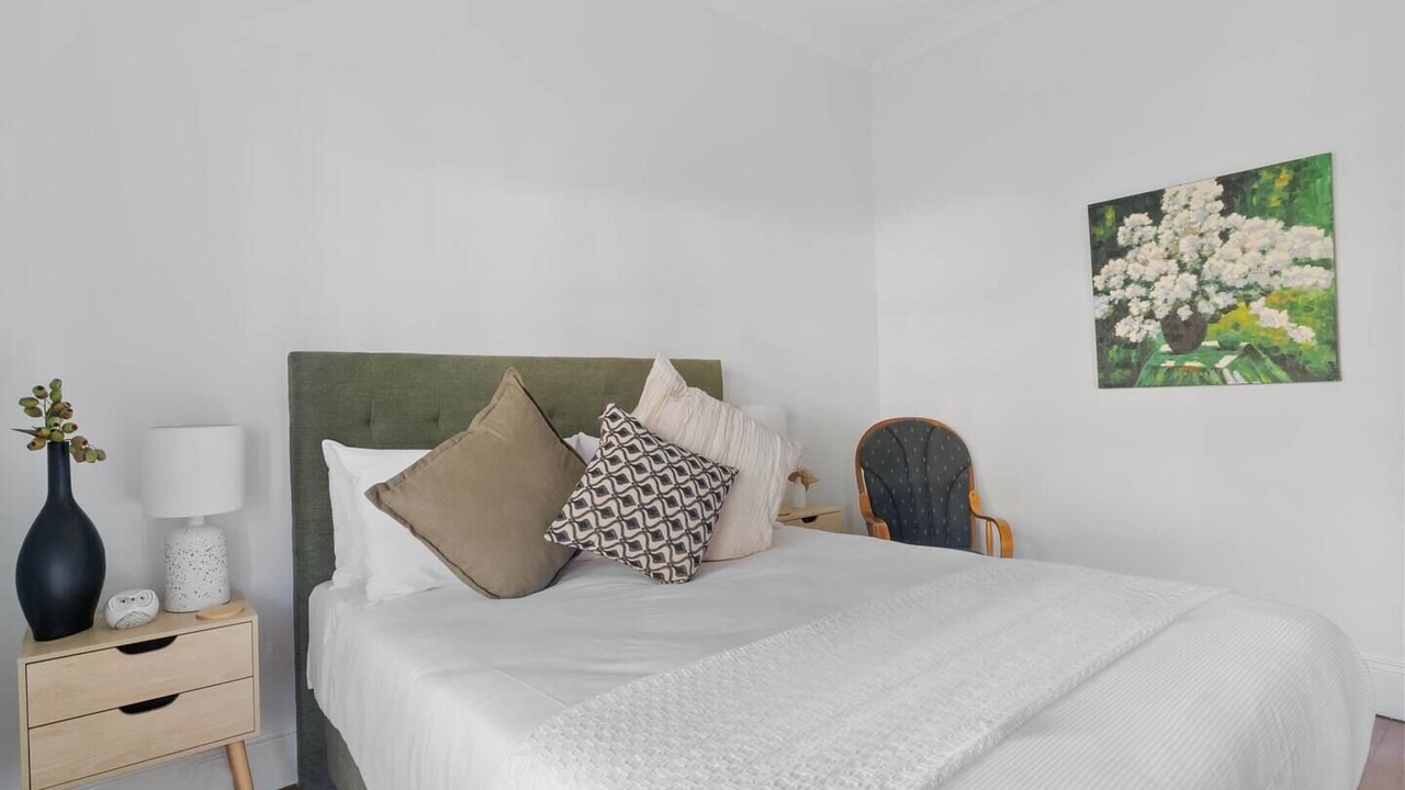 Photo of Others in Annandale