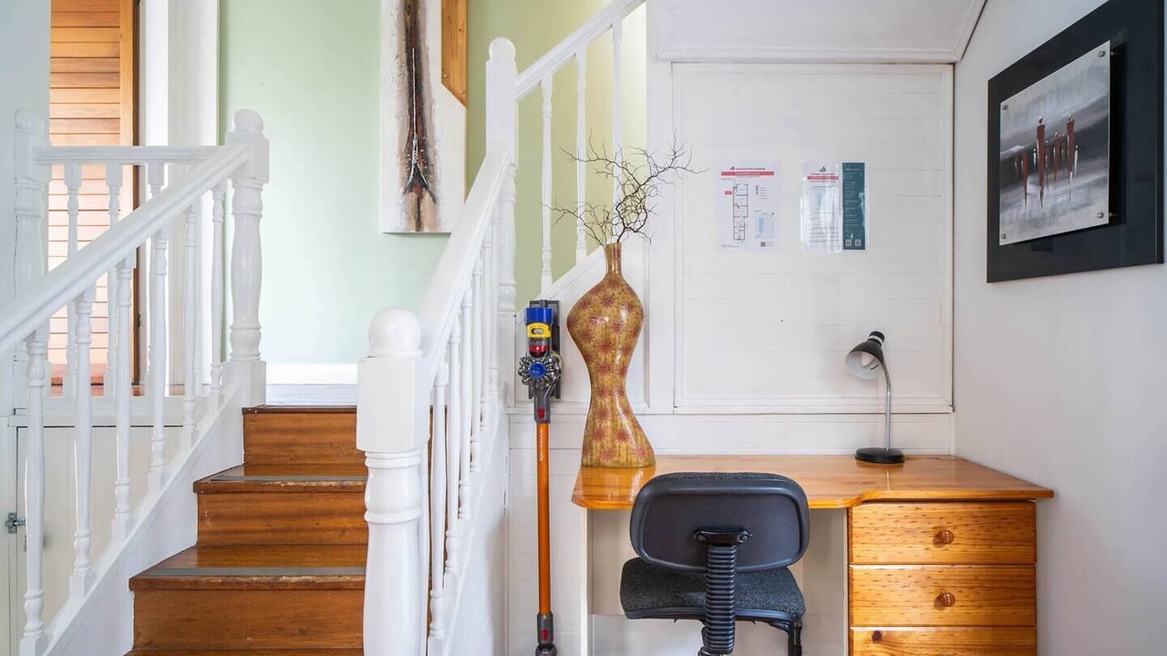 Photo of Others in Annandale