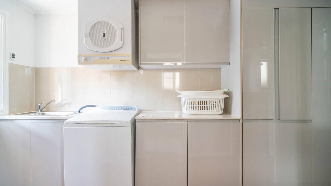 Photo of Others in Annandale