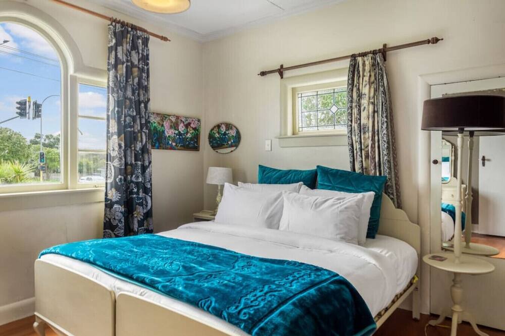 Photo of Others in Mount Roskill