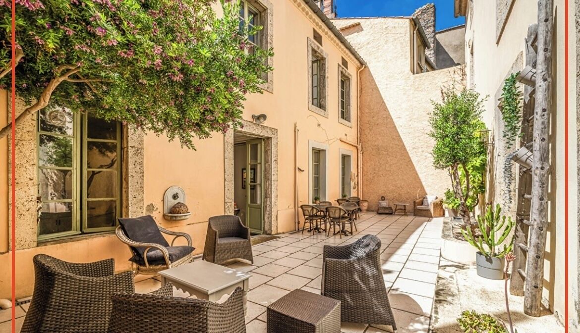 Photo of Patio Balcony in Lezignan-Corbieres