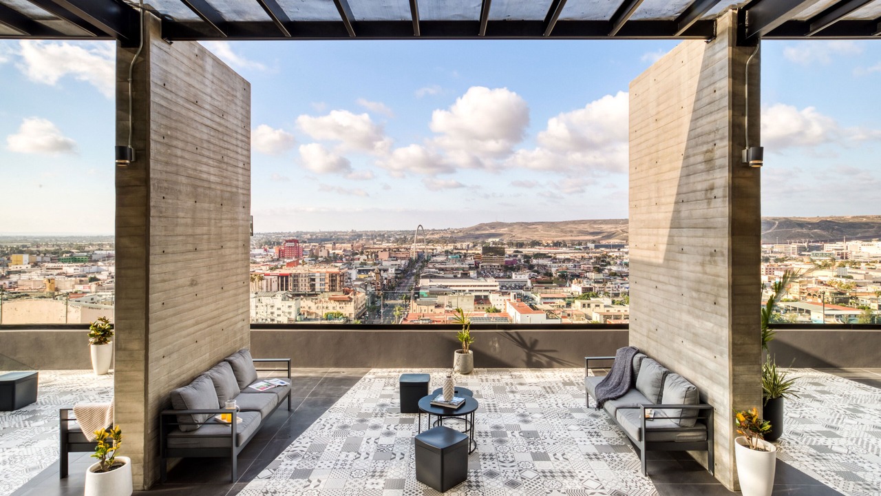 Photo of Outdoor in Avenida Revolucion