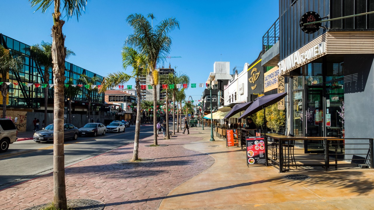 Photo of Outdoor in Avenida Revolucion