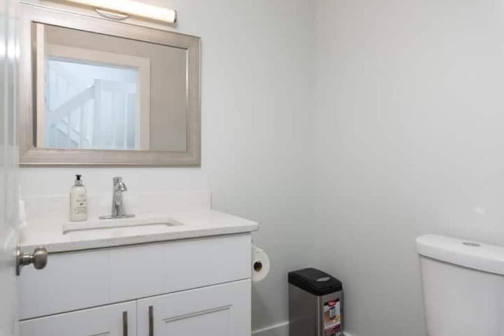 Photo of Bathroom in Ware