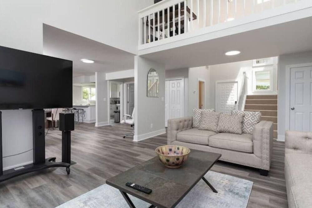 Photo of Livingroom in Ware