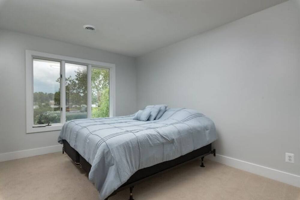 Photo of Bedroom in Ware