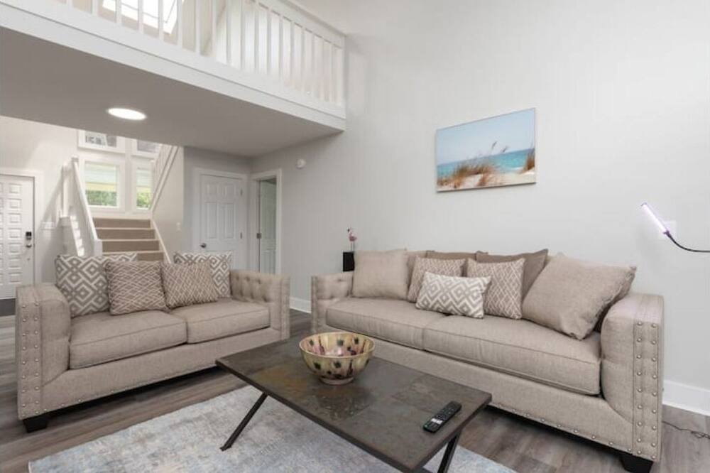 Photo of Livingroom in Ware