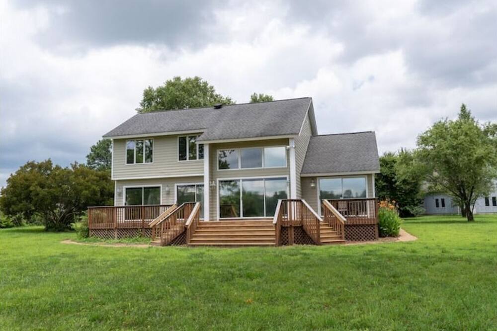 Photo of Outdoor in Ware